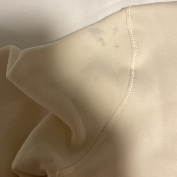 Womens Lululemon crewneck - Picture 3 of 5